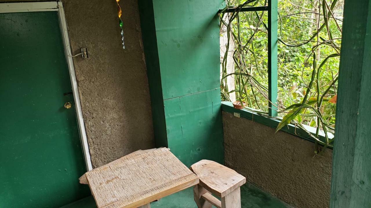 Prince Valley Guesthouse Irish Town Екстер'єр фото