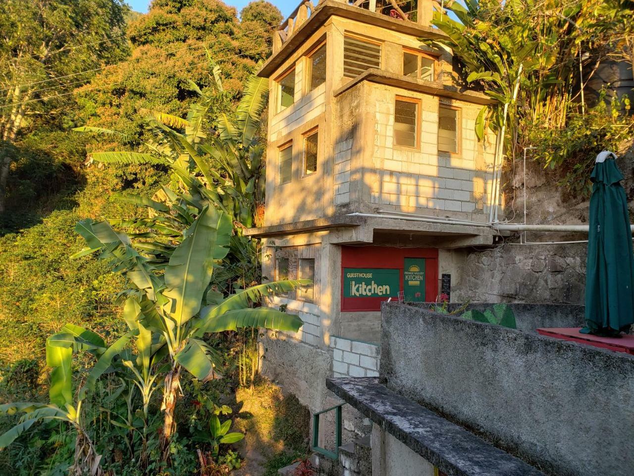 Prince Valley Guesthouse Irish Town Екстер'єр фото