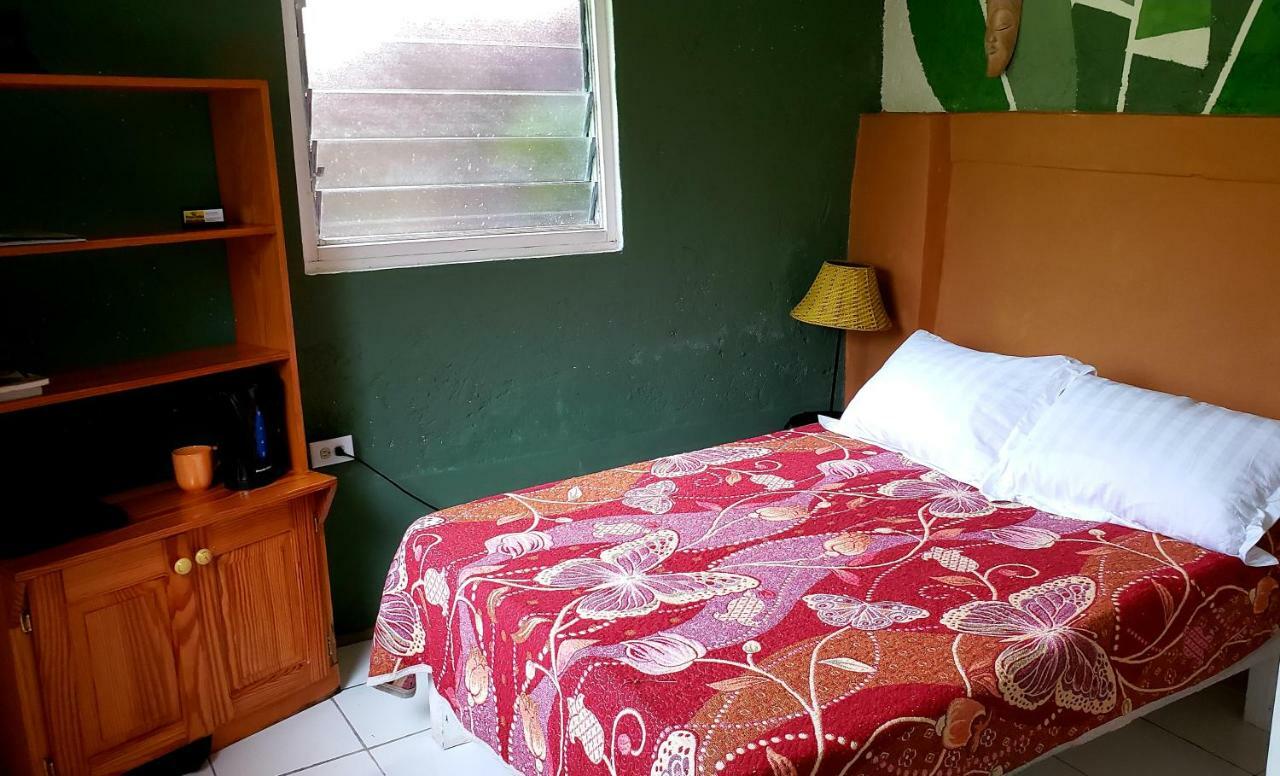 Prince Valley Guesthouse Irish Town Екстер'єр фото